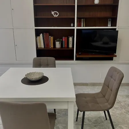 Apartment Piazza Mameli Suite, Comfort & Elegance In *